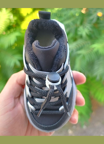 Черные кроссовки детские утепленные флисом hе черно-серые No Brand