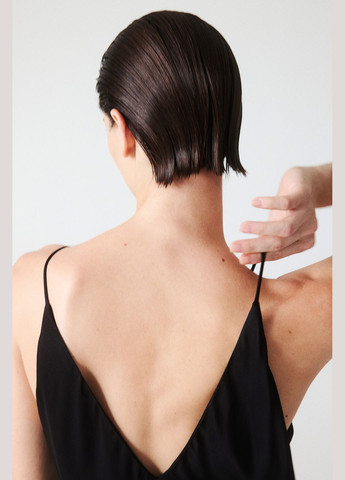 Черное кэжуал платье макси H&M однотонное