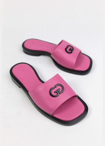 Розовые шлепанци Benito