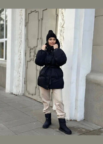 Чорна демісезонна жіноча куртка No Brand