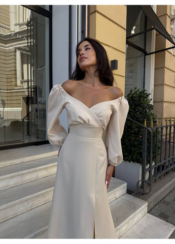 Бежева святковий сукня нарядна popluzhnaya