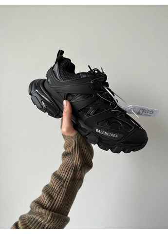 Кроссовки Balenciaga Track Black 542023 W Баленсиага Трипл Блек No Brand белые демисезоны (366196157)