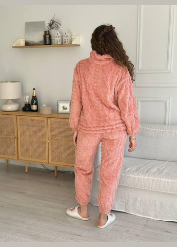Розовая теплая женская пижама GT