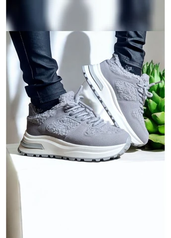 Жіночі сірі зимові з хутром тедді теплі на шнурівці з білою підошвою Viki кросівки сірі зими (368043060)