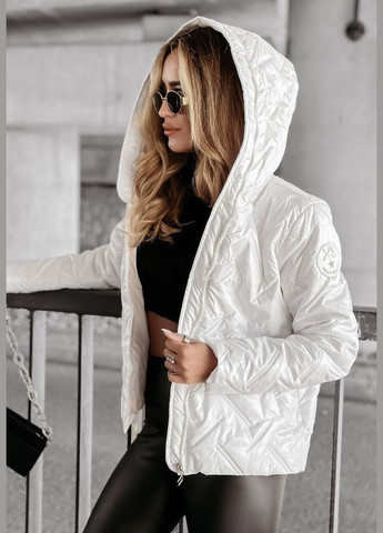 Біла курточка демисезона No Brand