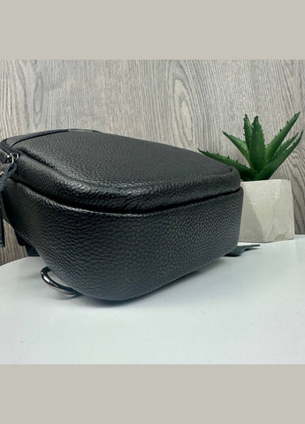 Чоловіча шкіряна сумка бананка на груди нагрудна барсетка слінг чорна Eton (325882740)