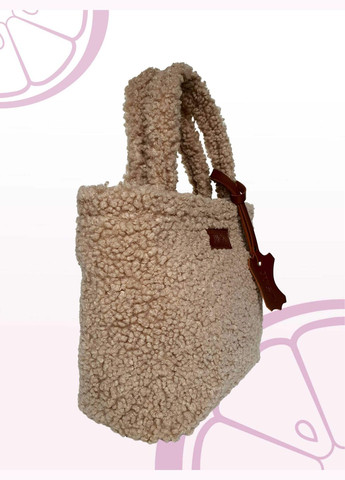 Женская меховая сумка-шопер бежевого цвета на зиму "Rami bag" искусственный мех и экокожа JUGO rami 1 (289869578)