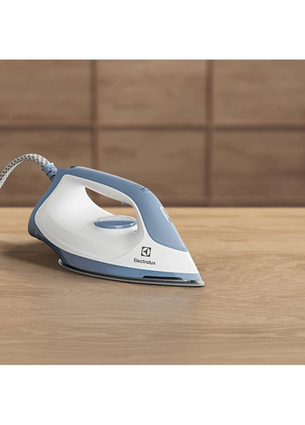 Утюг с парогенератором E5ST12DB Electrolux (316220169)