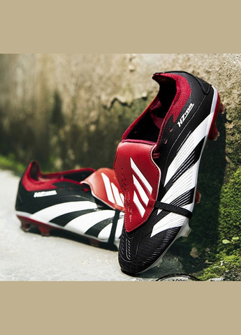 Черные футбольные бутсы No Brand без шнурков