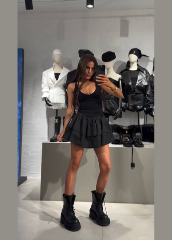 Чорна кежуал сарафан в стилі зара з пишною спідницею Adelante однотонна