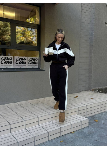 Жіночий спортивний костюм No Brand (362445829)