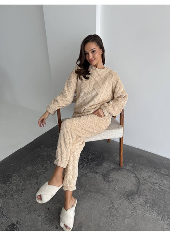 Женский теплый домашний костюм бежевого цвета 35726 No Brand (366530962)