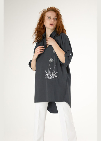 Серая идеальная блуза-туника на каждый день с дизайнерской вышивкой INNOE Блуза-туніка