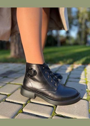 Осенние женские классические ботинки из натуральной кожи черные (1042) No Brand