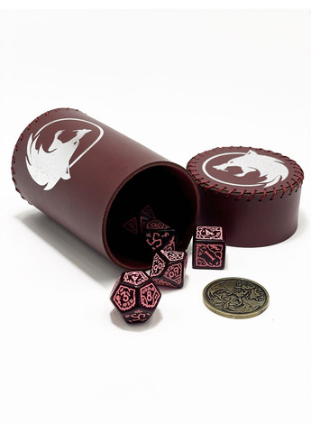 Настольная игра Стакан для кубиков Волк бургунди Dice Cup Планета ігор (372480397)