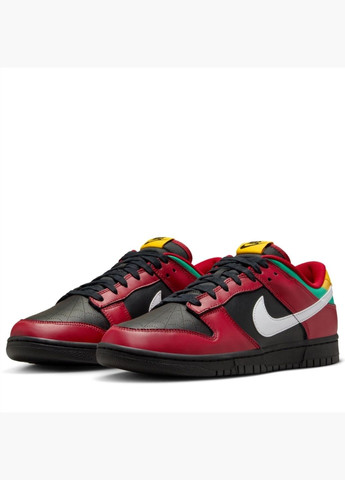 Червоні кросівки чоловічі dunk low retro ltd biker tattoos red/black fz3057-001 Nike