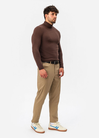 Коричневий чоловіча водолазка з м'якої італійської пряжі SVTR