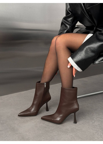 Коричневі демісезонна демісезонні ботильйони Helen