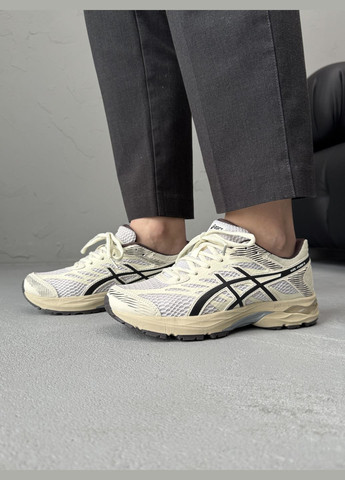 Кроссовки женские и мужские Asics Gel-Flux 4 beige | Асикс Гель-Флукс 4 бежевые No Brand бежевые демисезоны (316663558)