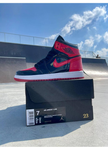 Черные демисезонные кроссовки мужские nike air jordan retro1 black blue white найк аид джордан No Brand