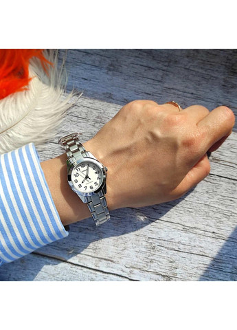 Жіночий годинник LTP-1215A-7AB2DF Casio (350627514)