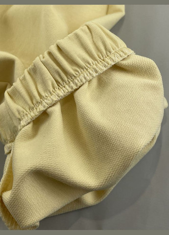 Желтый демисезонный спортивный костюм для девочки Mevis