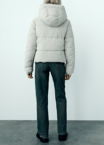 Светло-серая зимняя куртка Zara
