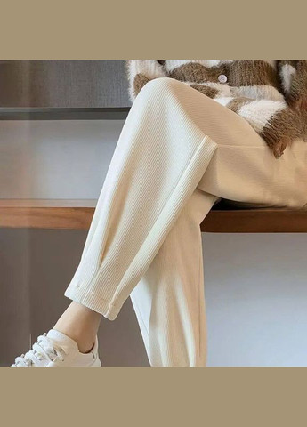 Стильные молочные штаны на высокой посадке и с защёлками, зауженные штаны из качественного микро-вельвета No Brand 333 (282970307)