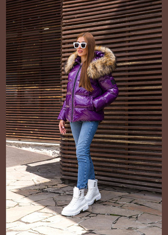 Фиолетовая зимняя куртка MN