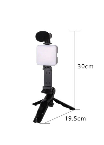 Набір блогера 4в1, тринога для телефону з мікрофоном та спалахом No Brand (362680635)