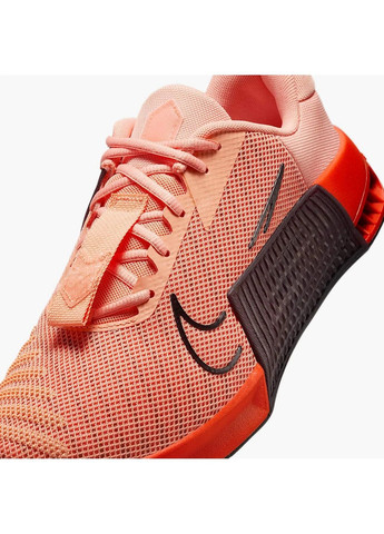 Оранжевые кроссовки мужские metcon 9 orange Nike