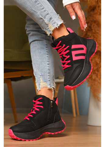 Зимние ботинки женские зимниее черно-розового цвета дезерты Let's Shop без декора из искусственной кожи