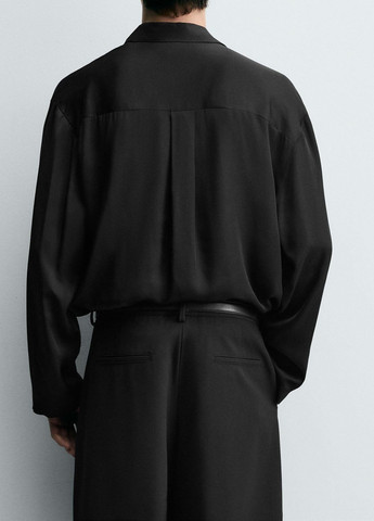 Черная рубашка однотонная Zara
