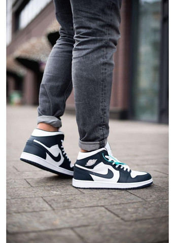 Белые демисезонные кроссовки мужские nike air jordan 1 retro mid blue white найк аир джордан No Brand