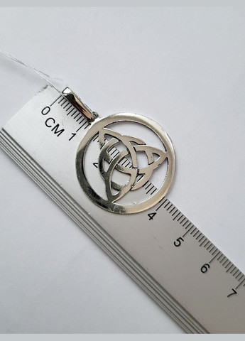 Срібна підвіска оберіг амулет Трикветр чорнене срібло 925 проби (АРТ.89001ч) 3.10г No Brand (306741496)