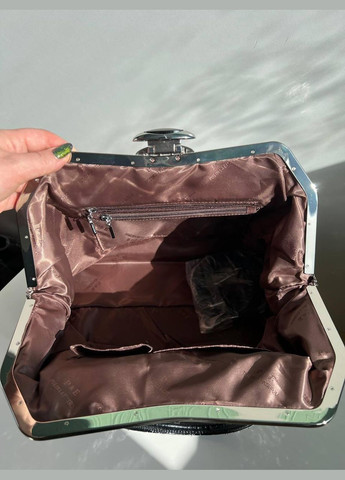 Жіноча сумка натуральна шкіра лазерна обробка бежева зміїний принт довгий ремінь в комплекті Polina&Eiterou (341322575)