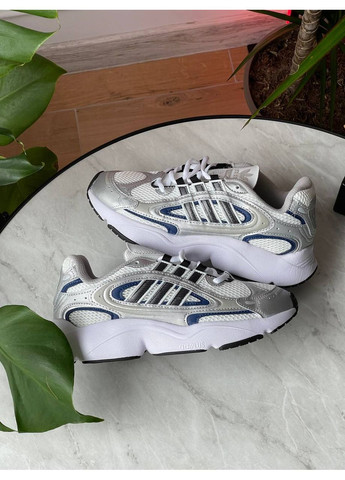 Білі Осінні кросівки аdidas ozmillen white silver black if4015 адідас No Brand