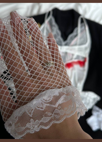 Білий демісезонний спокусливий грайливий комплектик медсестри Vakko