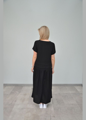 Чорна жіноча сукня, короткий рукав, різні кольори (розміри: m,, xl) No Brand однотонна