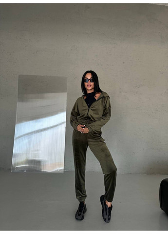 💎 Костюмчик із королівського велюру "Royal Soft" — заміри в описі GD/GL Модний простір (360978952)