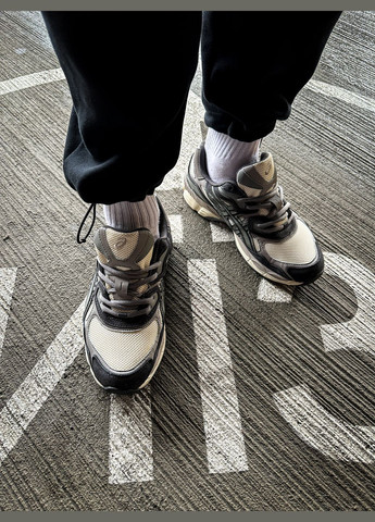 Кросівки жіночі і чоловічі Asics Gel-NYC beige gray brown | Асікс Гель-НЮК бежеві сірі коричневі No Brand бежеві всесезони (313102763)