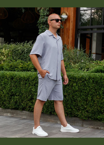 Серый мужской костюм из креп жатки серый Maybel