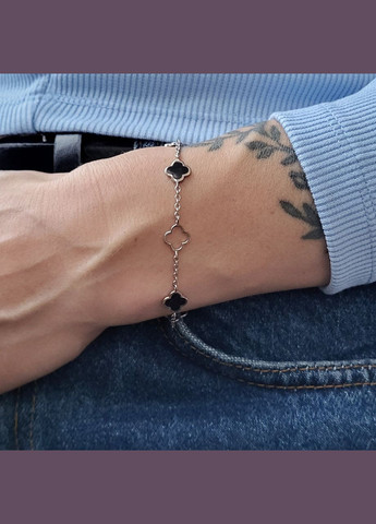 Срібний браслет на руку Конюшина із чорною емаллю без каменів срібло 925 розмір Родоване 16 - 19 см 681б Nobrand (363969372)