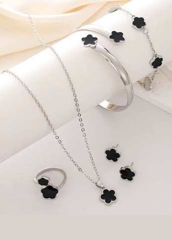 Набор бижутерии комплект колье, серьги, браслеты, кольцо с черным клевером Fashion Jewelry (366725619)