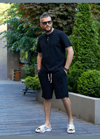 Чорний літній костюм чоловічий з шортами No Brand