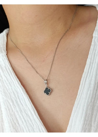 Срібна підвіска "Клевер" з оніксом (Арт.32811494034) No Brand Підвіска (368294822)