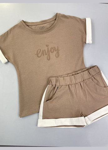 Бежевий літній комплект футболки та шорти для дівчинки Flamingo