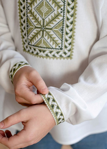 Біла сорочка Vyshyvanka візерунок українська символіка (331022709)