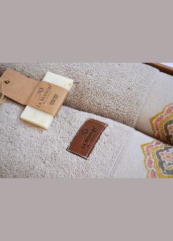 Подарочный набор полотенец La с мылом Marge Bej Maison бежевый