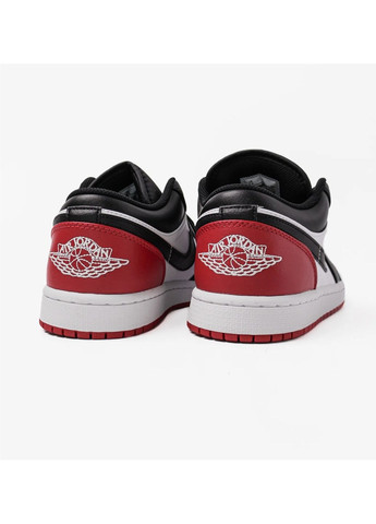 Чорні кросівки чоловічі 1 low black/red 553558-161 Air Jordan